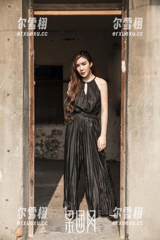 GIRLT果团网 - 关于陈雅漫的泳衣合集，居然给我看得心情变得没心没肺了？