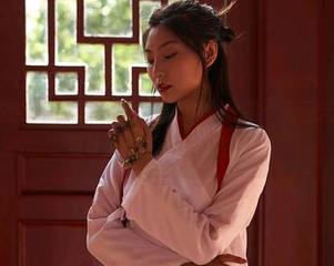 MiiTao蜜桃社 – 当毛衣遇上Cris_卓娅祺：无圣光合集，真实到让人想‘亲亲’世界！