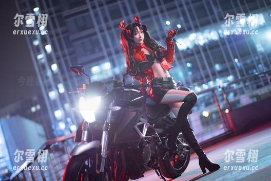 Sakiiii翎柒 今晚你睡吧!Sakiiii翎柒的蕾丝睡衣写真集警告:可能会影响睡眠!