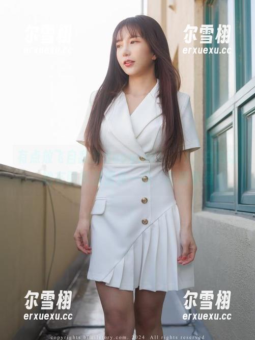 有点放飞自我的Seoyool(서율)，白色让她在图库里别具一格，高清来袭