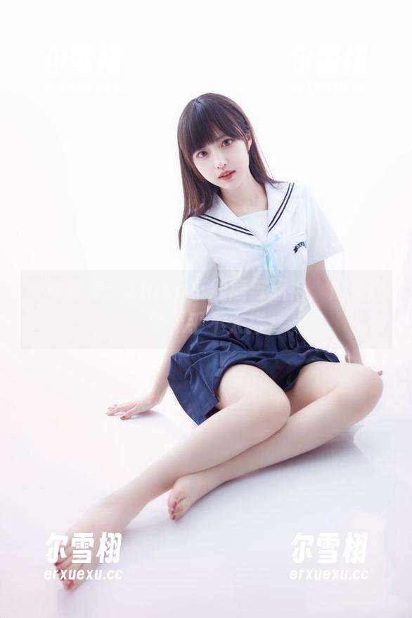 Shika小鹿鹿 写真穿越:Shika小鹿鹿与旗袍,烽火经年似乎不太搭