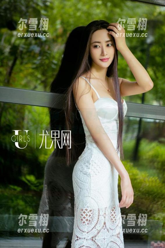 UGirls尤果网 - 秋天要来了，但妮小妖的泳衣图片更新能够让你全身心放松