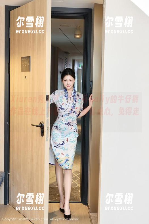 Xiuren秀人网-周于希Sally Xiuren秀人网 - 周于希Sally的牛仔裤作品在线上开幕,或许得留点心,免得走神!