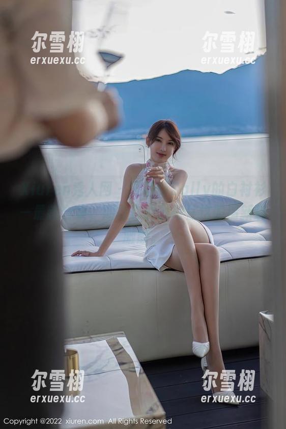 Xiuren秀人网-夏诗诗Sally Xiuren秀人网 - 夏诗诗Sally的白衬衫—最新合集,期待你能耐得住这股清新刺激感。