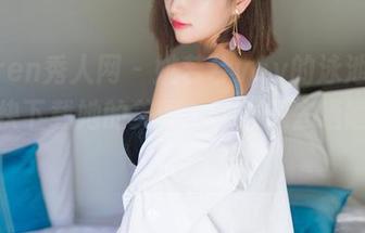 Xiuren秀人网 – 姚若兮vay的泳池风情，畅快下载她的美图，让人想去晒晒太阳！