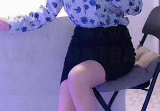 Xiuren秀人网 – 小橘子orange修女全集：一边提香，一边放飞自我，奇妙碰撞！