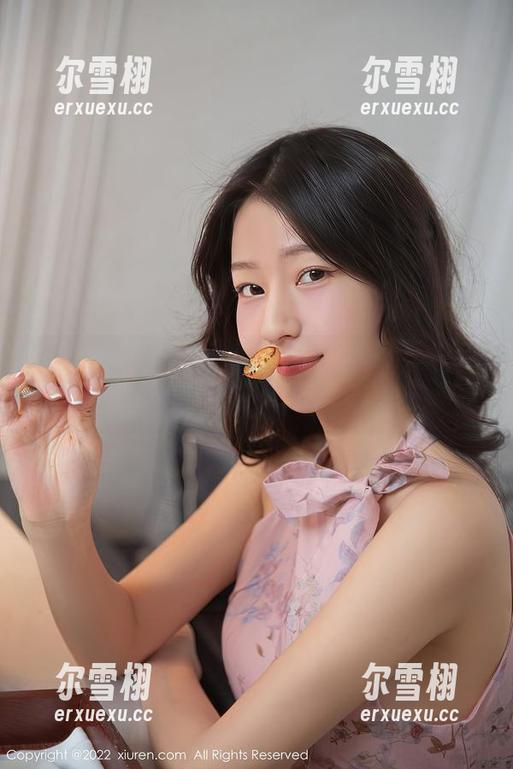 Xiuren秀人网-小蛮妖_honey Xiuren秀人网 - 随便点开小蛮妖_honey的网盘,日常怎能这么诱人?