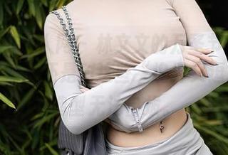 Xiuren秀人网 – 林文文的万圣节高清套图，果然我还是对这些“诡异又逗趣”的造型无法自拔。