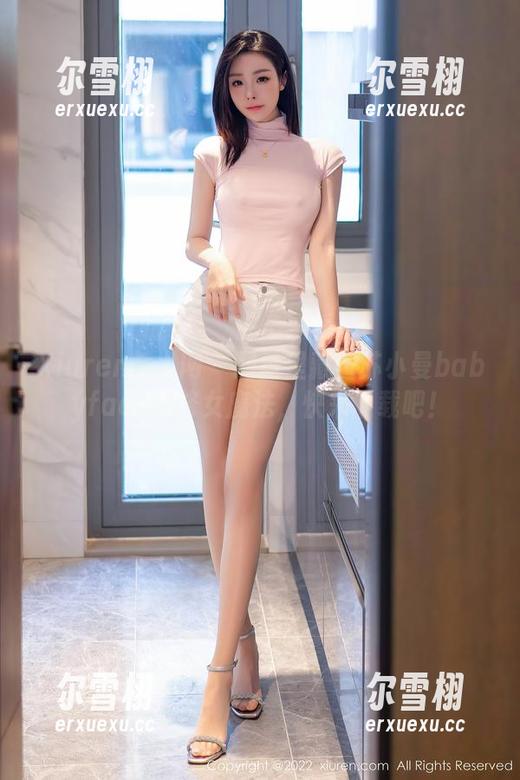 Xiuren秀人网-苏小曼babyface Xiuren秀人网 - 网盘里藏着苏小曼babyface的修女魔法,快来下载吧!