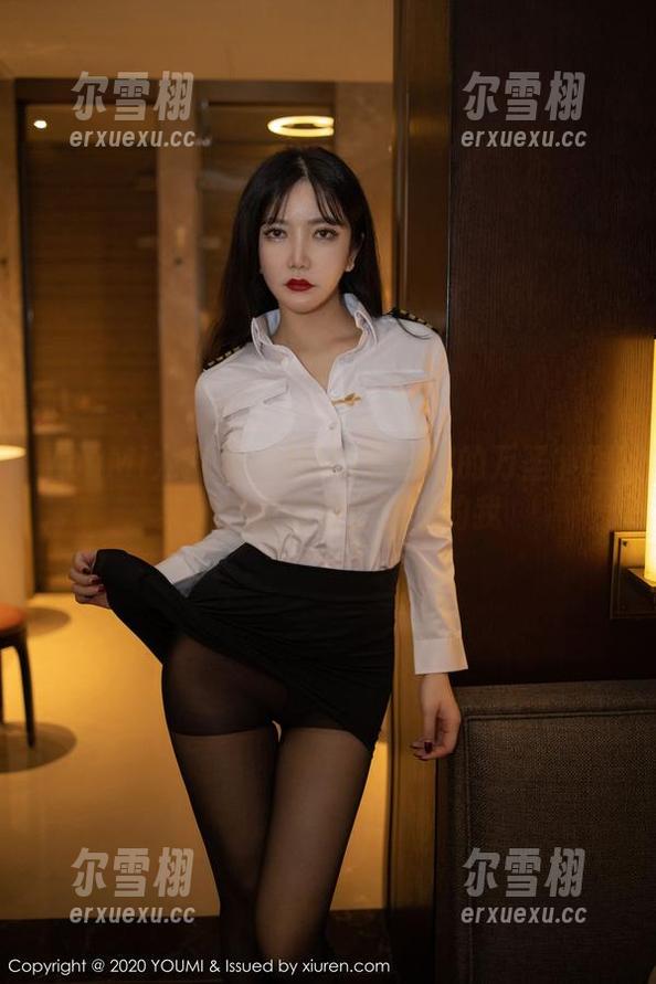 YouMi尤蜜荟-Mila豆嘟嘟 YouMi尤蜜荟 - Mila豆嘟嘟的万圣节图集:当创意遇上慵懒的我