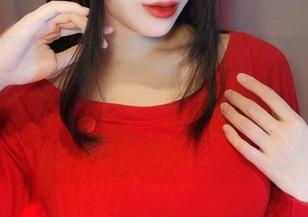 最新的九言职业装：我穿上后目光都忍不住多瞟几眼，周围的小伙伴纷纷叫我“职场女神”！
