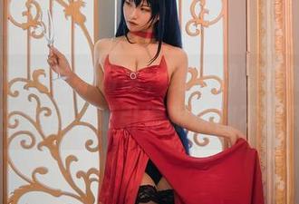 中秋就该和月亮对话，结果却被伊喵_Master的美图给吸引得眼球都不够用了。