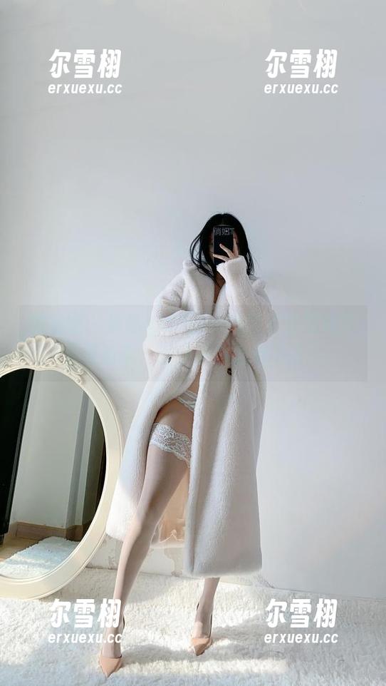 微密圈 - 俏妞qiaoniu66妥妥的超短牛仔写真集，五分钟你也看不腻！