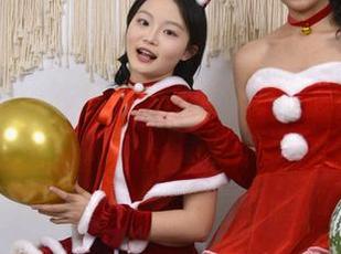 初夏女神 – 昨日重现？安妮的定制作品让我联想到那个…是时候说再见了