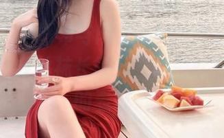 微密圈 – 周妍希与肉色丝袜的终极对决，图片里这条丝袜长得好，原图就有更惊艳的表现！
