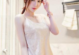 嗲囡囡 – 流氓小巫女的丝袜闲聊：写真合集，淘气又迷人