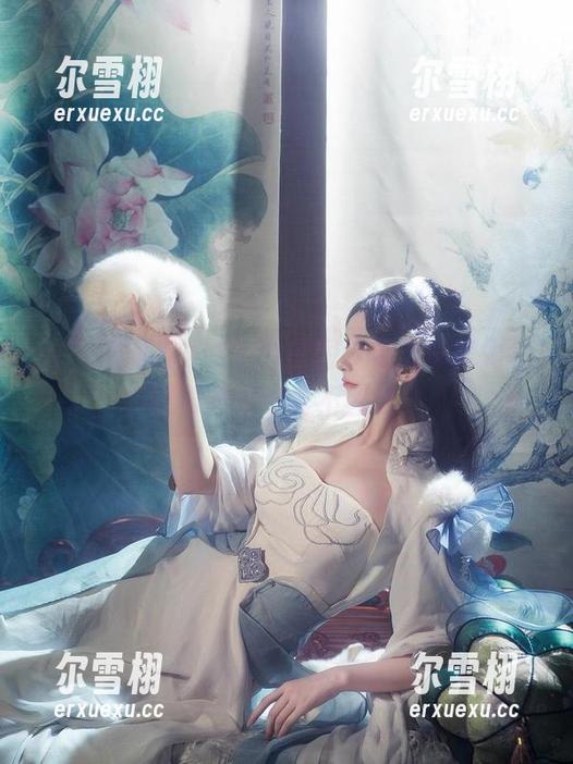 在下萝莉控ii 在下萝莉控ii女王的原图,精选—努力往这方向走可真不容易!