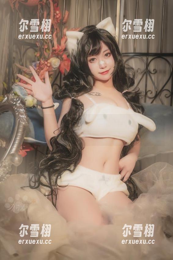 奇行家狗崽 奇行家狗崽在线!复古作品的每一个角落都在说悄悄话。