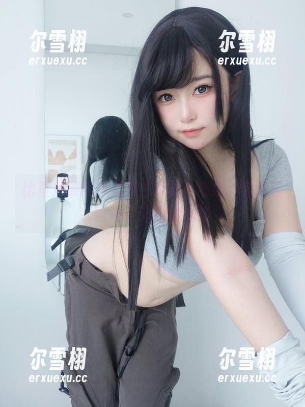 女主K 比基尼照其实是女主K的小心思,美图里藏满了逗趣的味道