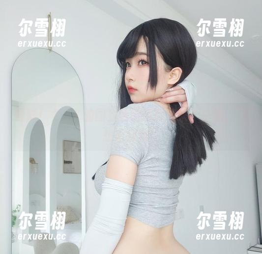 最新！女主K的图集给傲娇前辈来个催眠，不想看都难！