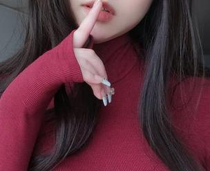 图库资源分享会：女主K用美足吊足大家的胃口！