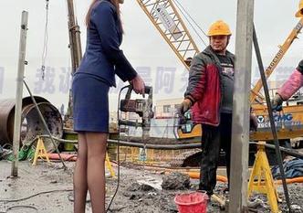 微密圈 – 我说，就是阿朱啊的吊带图包更新，真的是个让人想深思的存在。