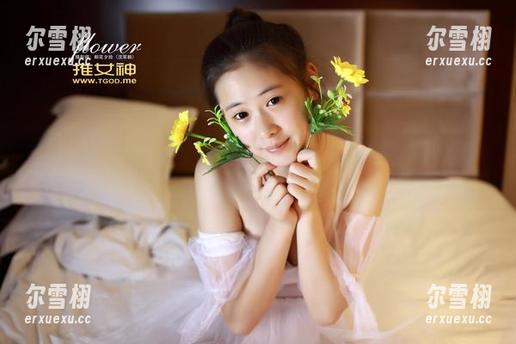 推女神-莫雅淇 推女神 - 被莫雅淇的毛衣写真迷倒,真想要定制一件,她怎么穿得那么轻松。
