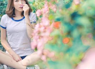 推女神 – 在水里看颜浅浅Cindy，泳池写真集下载得不能太心急！