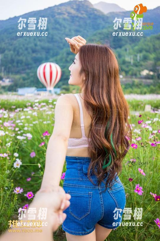 推女神 - 黄可christine的浴室全套图包：这里的水，都是让人想去冲澡的节奏！