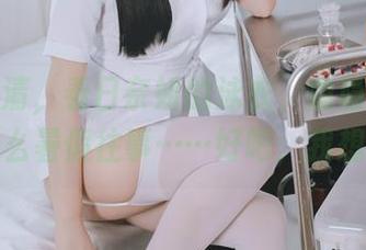 原图高清，看日奈娇的泳衣，隐隐让我想起了什么暑假往事……好吧，我想错了。
