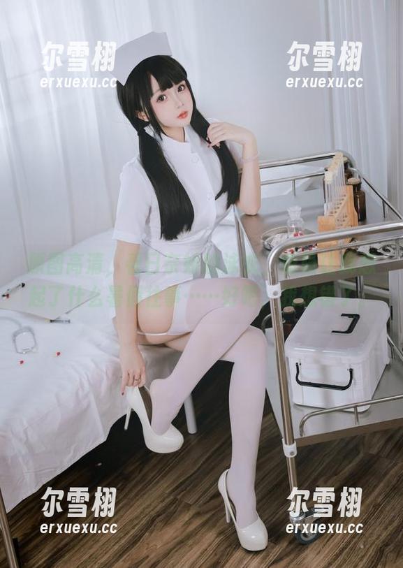 日奈娇 原图高清,看日奈娇的泳衣,隐隐让我想起了什么暑假往事……好吧,我想错了。