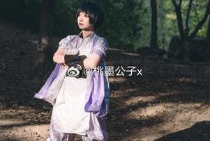 桃墨公子没穿贝克汉姆，反而选择了这个作品：吸血鬼旗袍