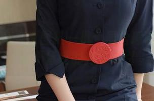 模范学院 – 原图扒一扒：吴雪瑶在浴缸里，毫不留情的持久吸引。