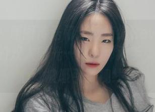 波萝社 – 原图传送门：柳侑绮Sevenbaby和她的双人时光…哦，那双手，一不小心就被吸引了视线！