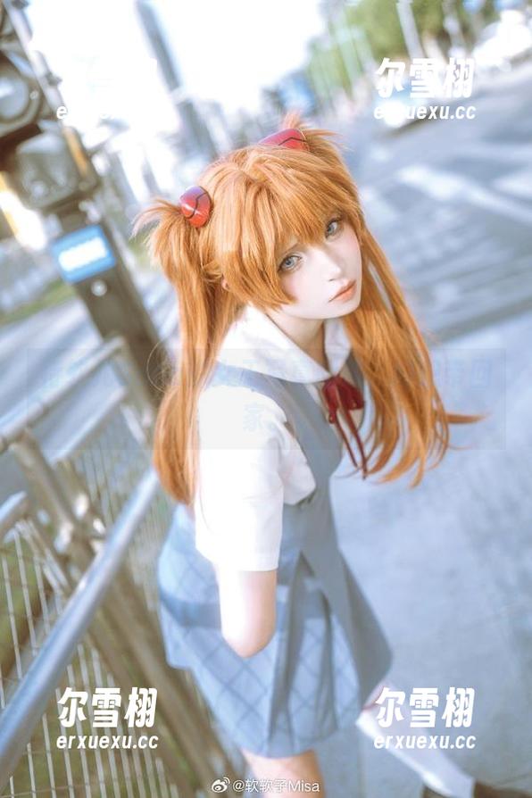 特软儿Sona的女王写真图册，好想带回家。
