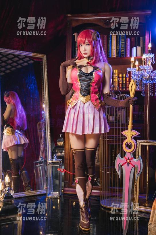 瓜希酱套图：樱岛麻衣的校服穿搭，嗨，那些角度真令人着迷。