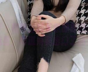甜予摄影 – 咖啡豆的长靴即时图册：大步流星，难道她要出门了吗？