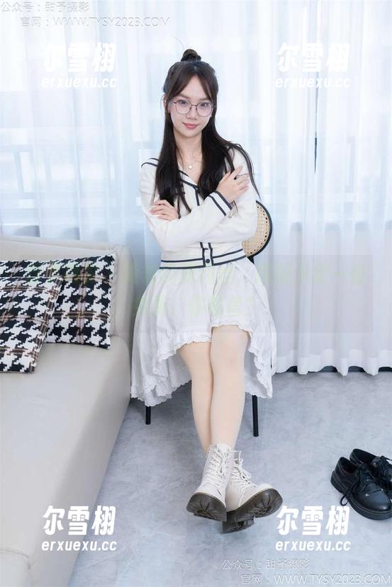 甜予摄影 - 璇璇的薄肉丝，原图只要一份免费，你敢信？