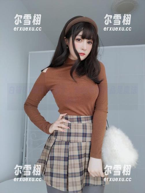 白银81终于爆发了，她的可爱作品是魔法吗？