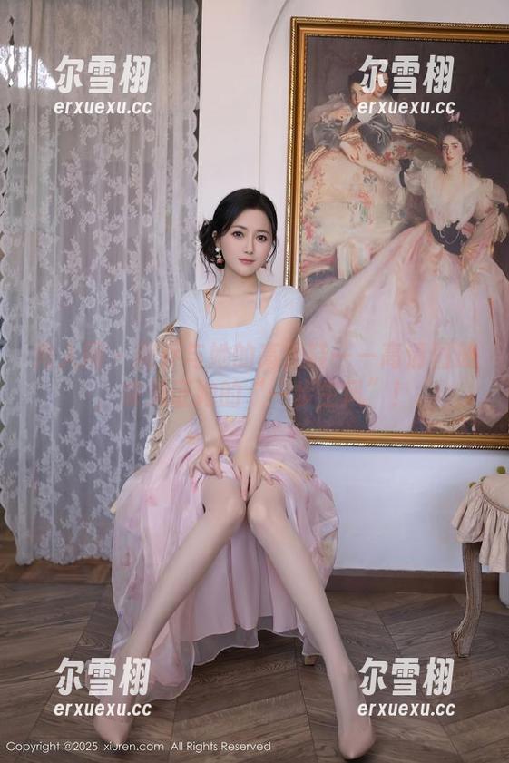 秀人网 - 南乔与她的高跟鞋——高清图册，来见证她的“一步生风”！