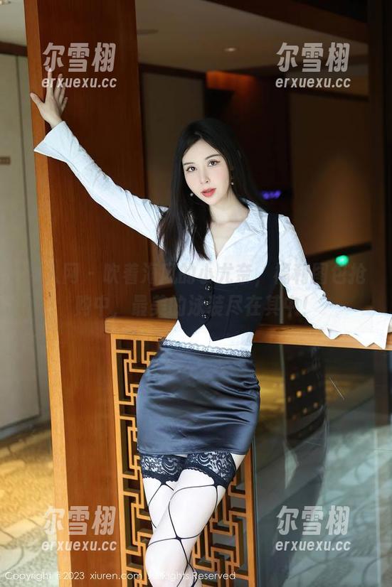 秀人网-小尤奈 秀人网 - 吹着海风的小尤奈,福利图包抢购中,最美的泳装尽在其中!
