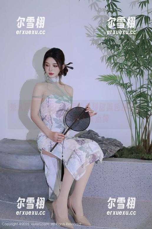 秀人网-尹甜甜 秀人网 - 看吧网盘里的尹甜甜黑色精选合集,反正没人来点赞
