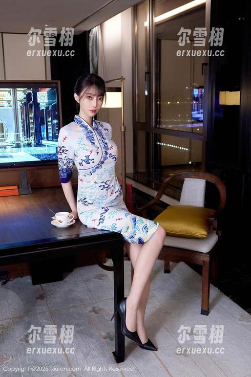 秀人网 - 沐沐baby圣诞写真集大分享：你见过这么“圣诞”的呈现吗？