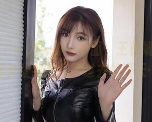 秀人网 – 一人一脚一画面，王雅姗是我的写真让我想起了过去的夏天…