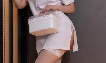 秀人网 – 芝芝Booty不只是丝袜，她的美臀作品值得你认真品味！