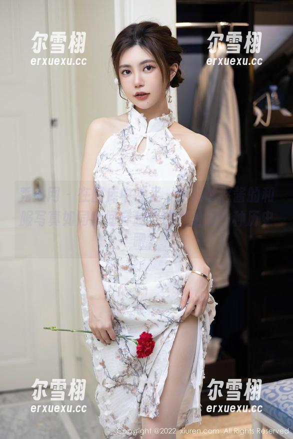 秀人网 - 在图库中驻足，萝莉悠悠酱的和服写真如同瞬间穿越：这也是另一种历史吧？