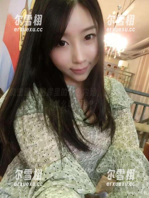 童小芯 微密圈 - 图库里的紫色内涵,童小芯教你怎么玩高冷?