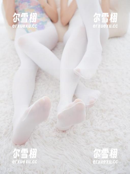 紧急企划-小恩 紧急企划 - 看小恩的美脚,美丽不仅仅是到此为止哦!喂,这图包里有没有踩过高跟的精彩片段?