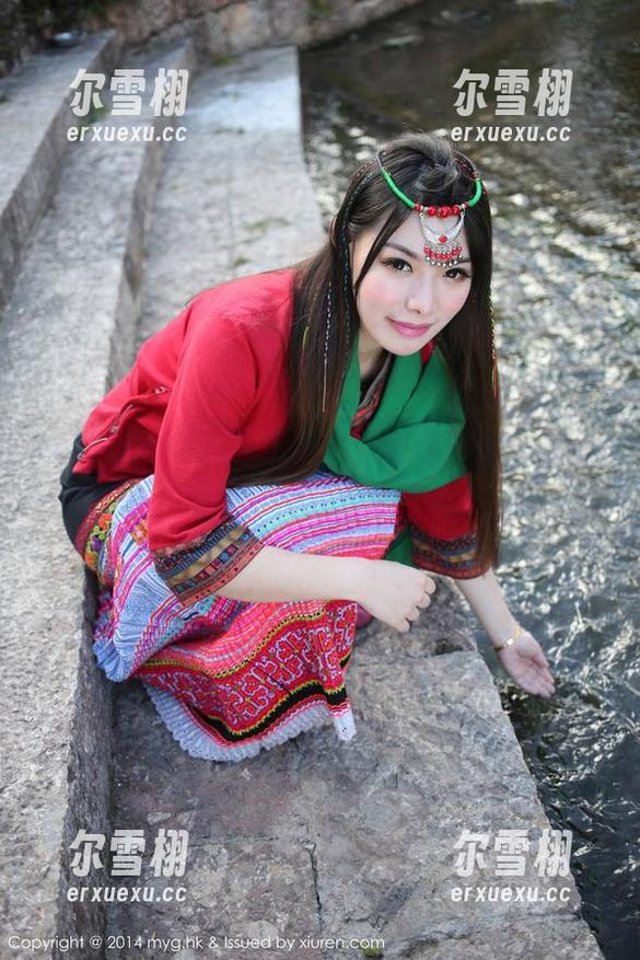 美媛馆 - 私房水手服，伊雨蔓Fiona最新图包，全程惹人注意