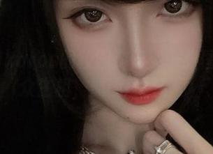 腐团儿Ikaros的校园游记：一张图难掩的众生相，原图已经醉了